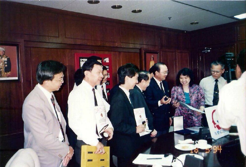 Geneva94 winners press - 12 Geneva94 winners press - 12